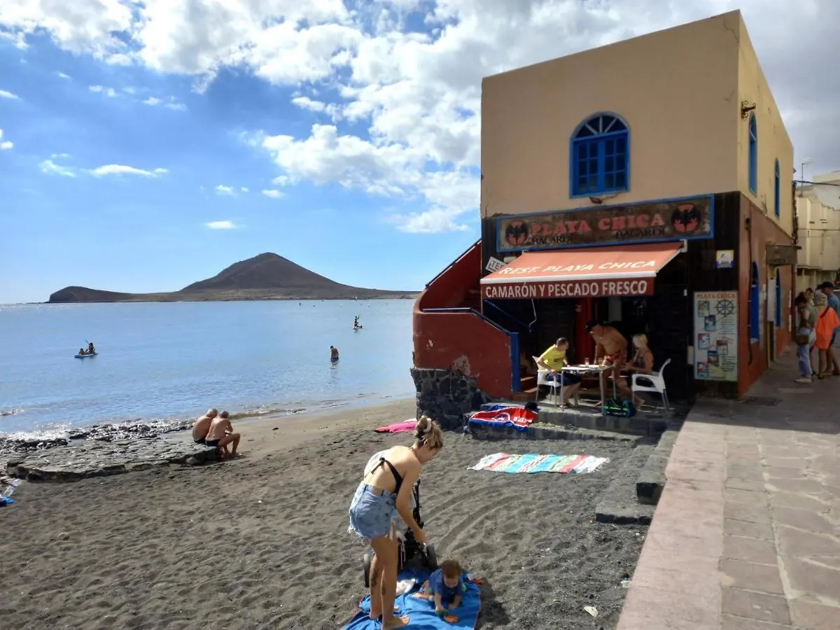 Playa Chica Views Apartment El Medano  Spain